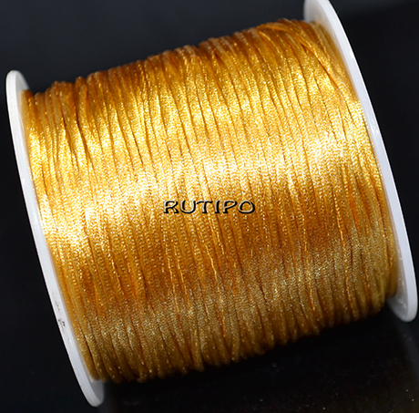 Атласный нейлоновый шнур Goldenrod, 1мм, 1м
