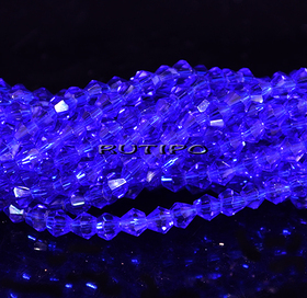 Биконусы Blue, 3мм, низка 37см (ок. 115шт)