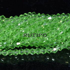 Биконусы LawnGreen, 3мм, низка 39см (ок. 125шт)
