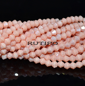 Биконусы MistyRose AB, 4мм, низка 35см (ок. 90шт)
