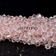 Биконусы Pink, 6мм, низка 25см (ок. 45шт)
