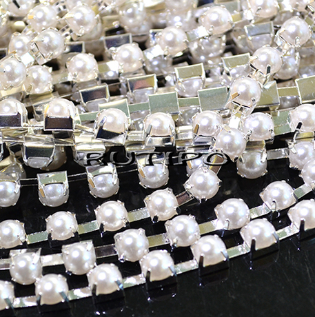 Цепь с полужемчугом SS28 Ivory, 10см
