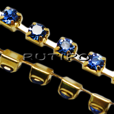 Gold chain with SS6 LightSapphire crystals, 10cm
