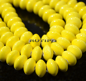 Намистини Yellow, 12*7мм, нитка 31см (бл. 45шт)