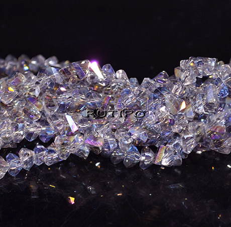 Бусины Triangle, Lilac AB, 6*5*3.5мм, низка 28см(ок. 87шт)
