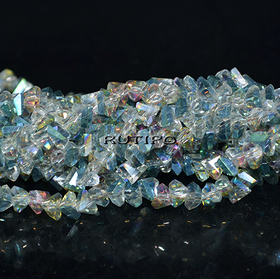 Бусины Triangle, Turquoise AB, 6*5*3.5мм, низка 33см(ок. 98шт)