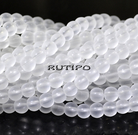 Намистини матові White 4мм, нитка 40см (бл. 105шт)