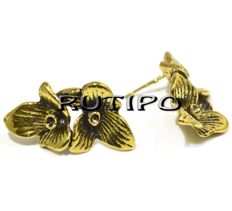 Гвоздики "Цветы" Antique gold 22*15*14мм, пара