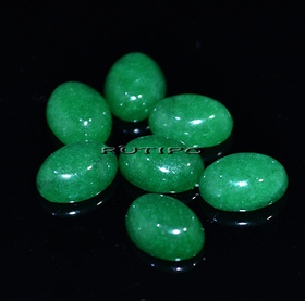 Кабошон Жадеїт Green, 8*6*3мм, шт