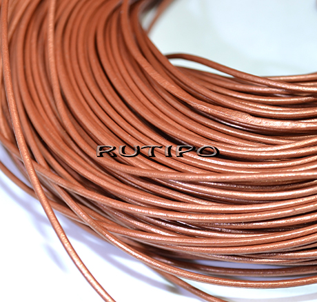 Шкіряний шнур Saddle Brown перламутровий, 1.5мм, 1м