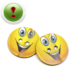 UCN Wooden button 