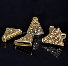 100pcs, Flat Cones Antique Bronze 15*14mm