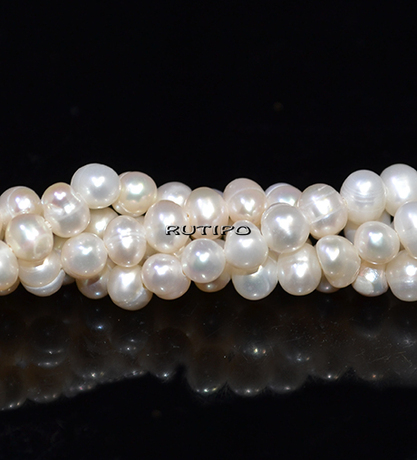 Жемчуг, White, 4-5мм, низка 36см (ок. 90шт)