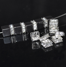 Разделитель Silver со стразами, 6мм, шт