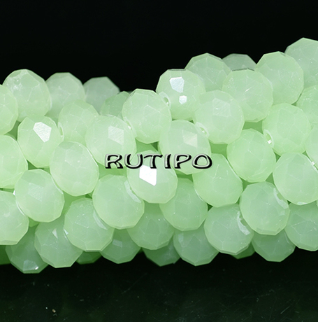 Рондель PaleGreen 10*7мм, низка 47см (ок. 65шт)