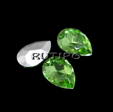 Кристалл капля Peridot 10*7мм, шт