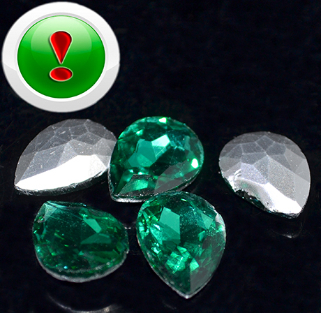 Капля граненая SeaGreen 18*13*6мм, шт